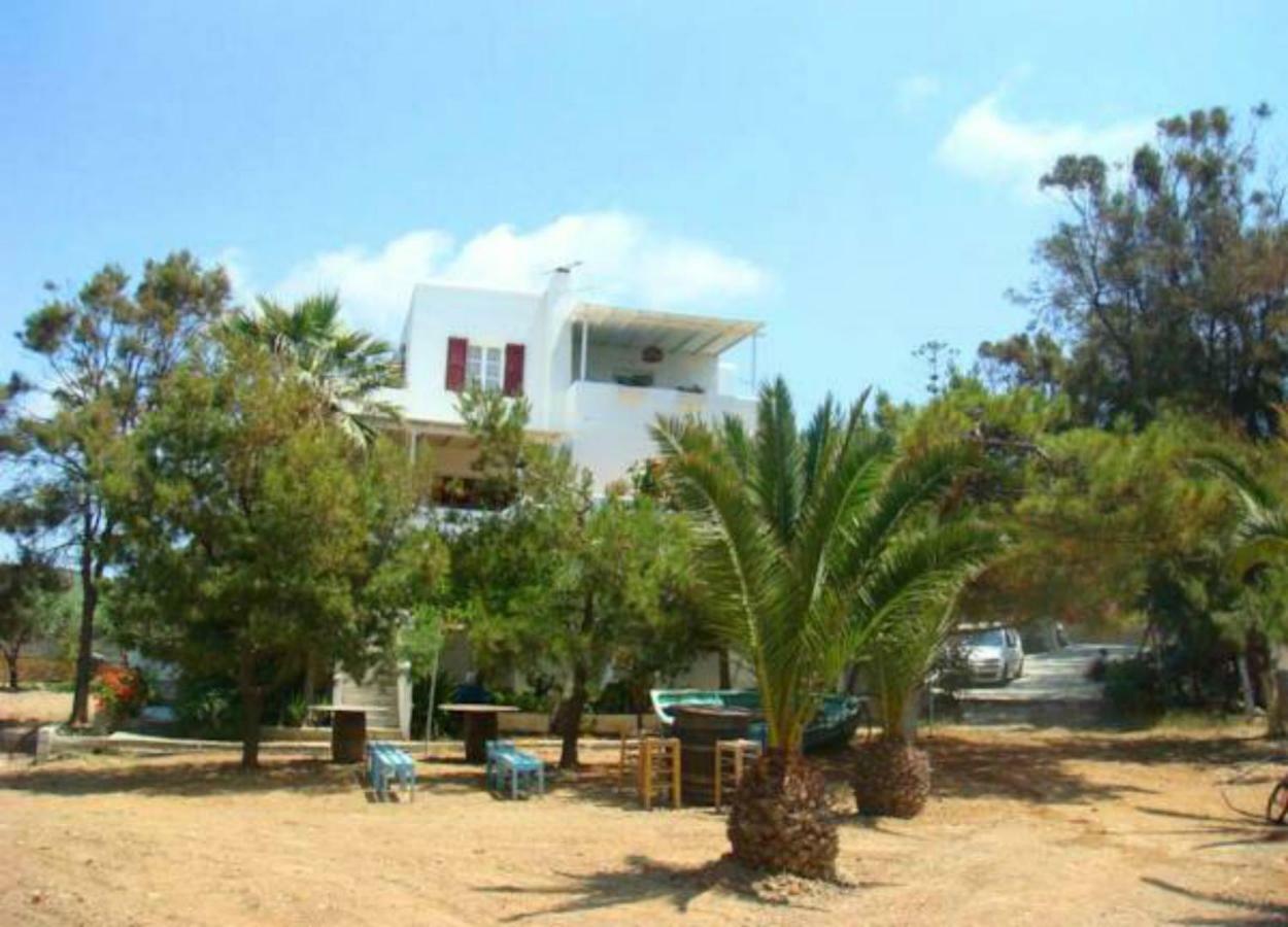 The Collector'S Home Finikas  Exterior photo